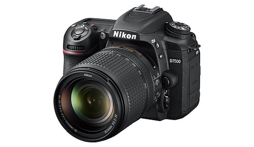 Nikon D 7500 + AF-S 18-140/3,5-5,6 - 1