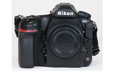 Gebraucht, Nikon D850