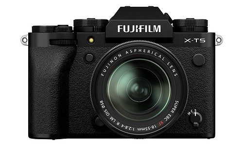 Fuji X-T5 schwarz + XF 18-55/2,8-4,0