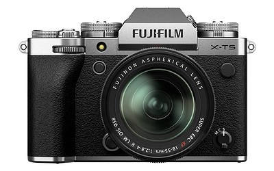 Fujifilm X-T5 silber + XF 18-55/2,8-4,0
