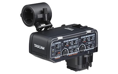Tascam CA-XLR2d-C XLR-Mikrofonadapter