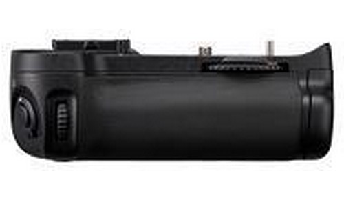 Nikon Batteriehandgriff MB-D 11 (D 7000) - 1