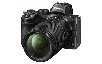 Nikon Z5 + 24-200/4,0-6,3