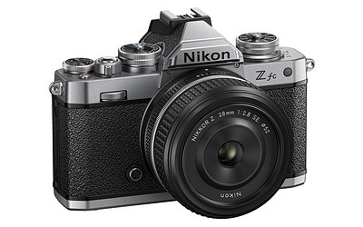 Nikon Z fc + Z 28/2,8 Special Edition