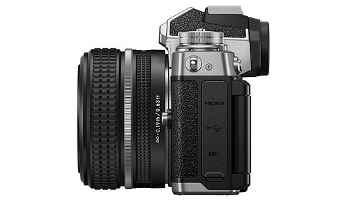 Nikon Z fc + Z 28/2,8 Special Edition - 2