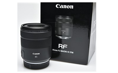 Gebraucht, Canon RF 85mm F2 Macro IS STM