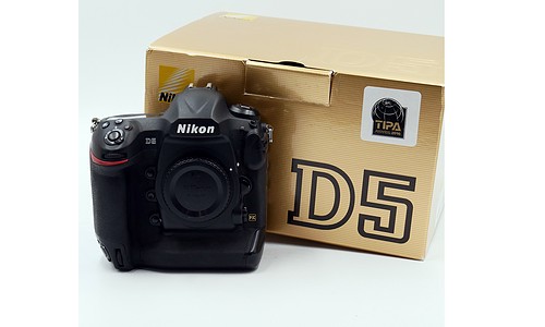 Gebraucht, Nikon D5 XQD-Type