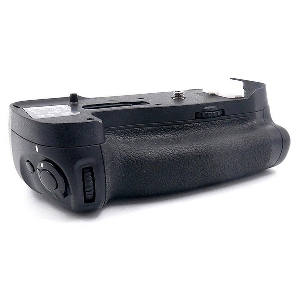 Gebraucht, Nikon MB-D18 Batteriegriff für D850