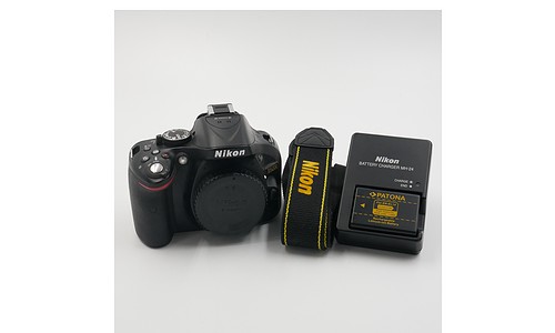 Gebraucht, Nikon D5200