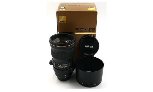 Gebraucht, Nikon AF-S 300mm/4 PF ED VR