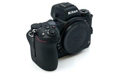 Gebraucht, Nikon Z6 II + 24-70/4,0