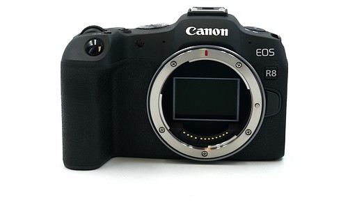 Gebraucht, Canon EOS R8 + RF 24-105/4-7,1 - 5