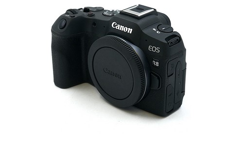 Gebraucht, Canon EOS R8 + RF 24-105/4-7,1 - 2