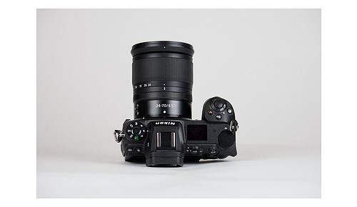 Gebraucht, Nikon Kit Z6 II + Nikkor Z 24-70 mm f/4 - 2