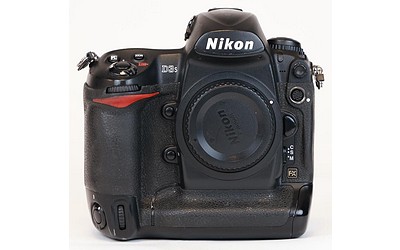 Gebraucht, Nikon D3s